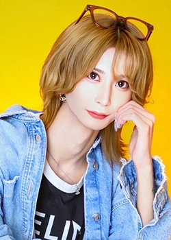 琥珀ハク